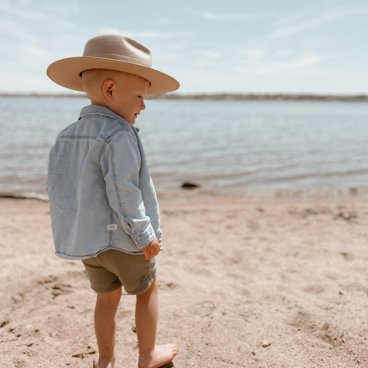 Ford, French Beige Wide Brim Hat – Camp the label display picture 1